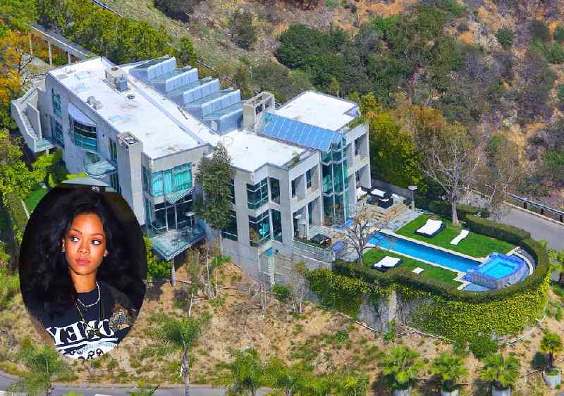 rihanna house_6