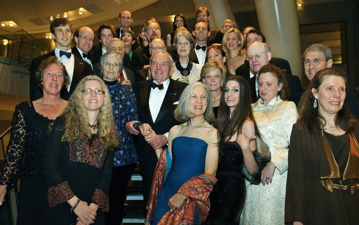 Qué enseñan a sus hijos las personas que ocupan los primeros puestos de la lista Forbes