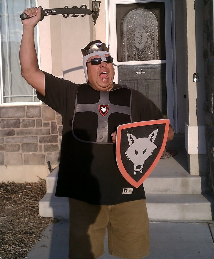 Un hijo le pidió a su papá que no saliera a despedirse de él al autobús escolar y lo lamentó durante todo el año