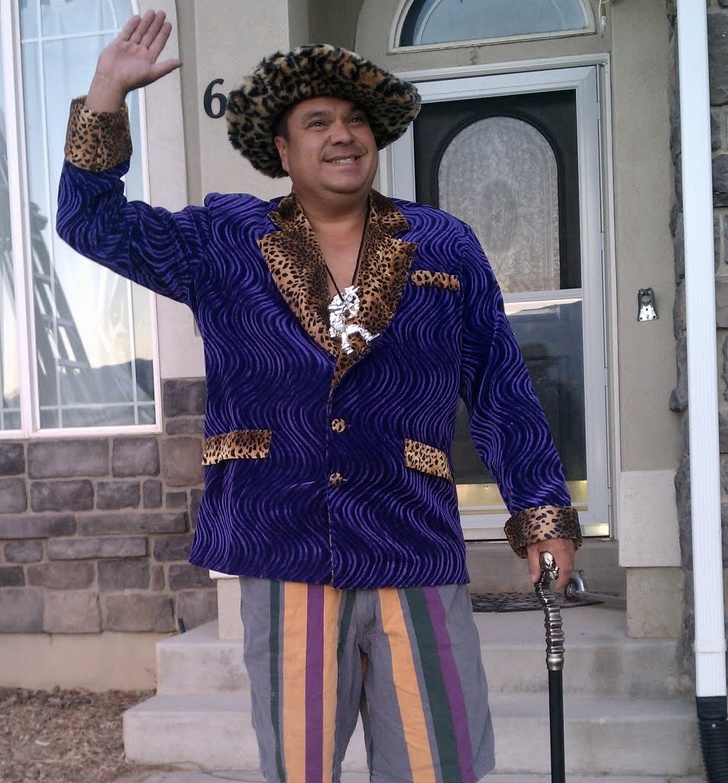 Un hijo le pidió a su papá que no saliera a despedirse de él al autobús escolar y lo lamentó durante todo el año