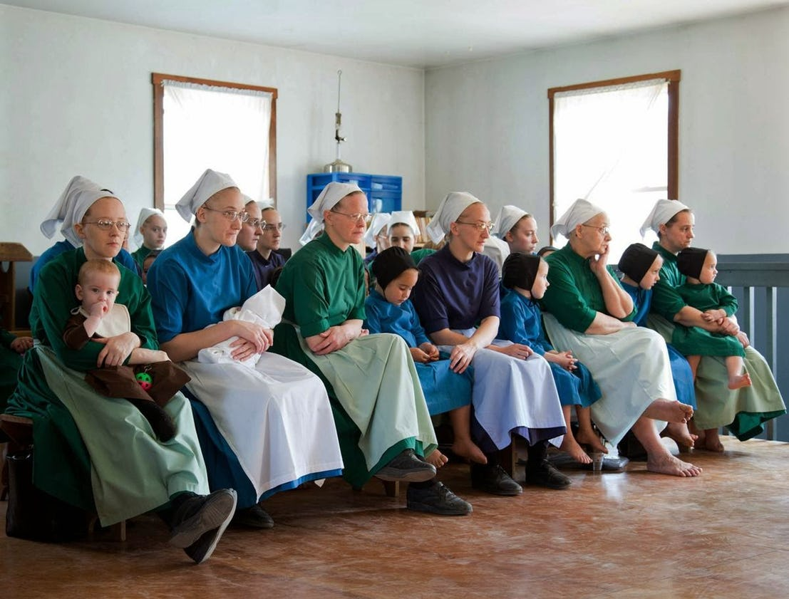 20 Ways Of How The Amish Community Is Raising Their Kids Differently