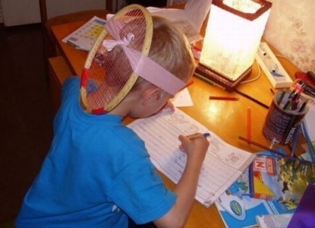 25 Adultos que precisaram de criatividade para lidar com crianças