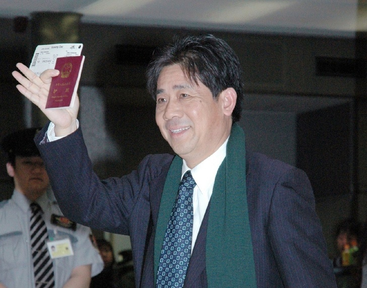 10 Personas que quedaron atrapadas en un aeropuerto durante mucho tiempo (y algunas todavía viven allí)