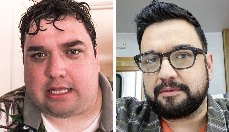 Cómo cambiaron 23 personajes de las comedias que veíamos en los años 2000