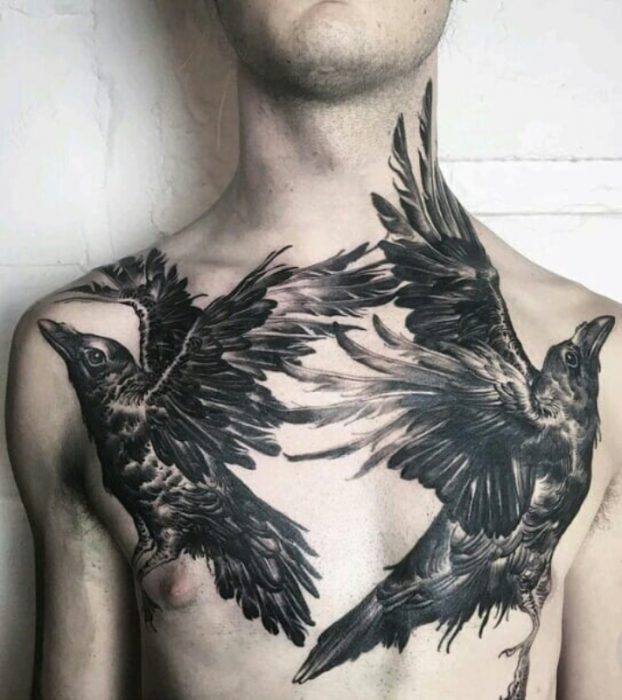 tatuaje de cuervos