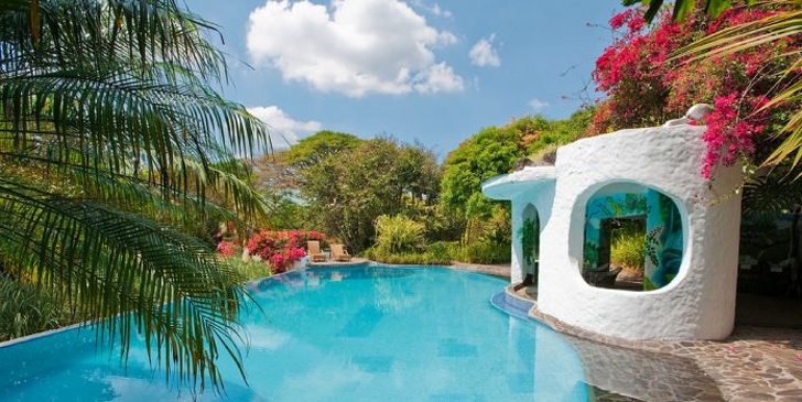 10 Hoteles ecológicos que están revolucionando la forma de hacer turismo