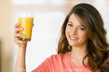 「ジュース 外国人」の画像検索結果