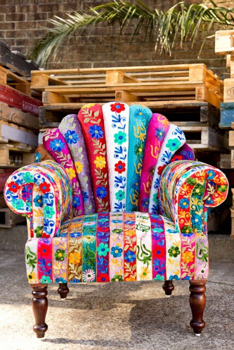 sillón bordado