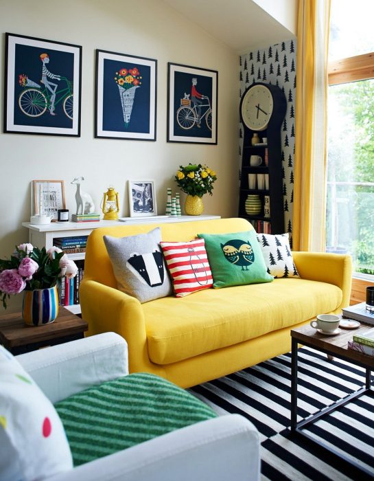 sillón amarillo