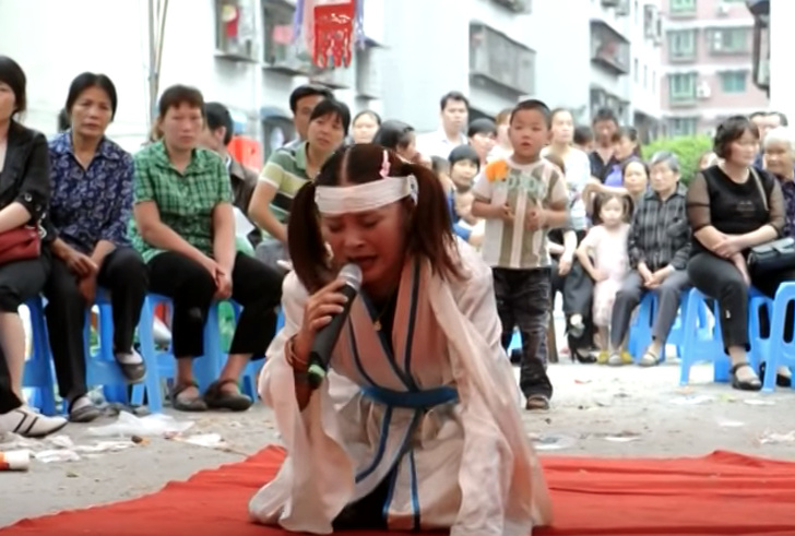 10 Trabajos extravagantes, muy bien remunerados y que pocos hacen