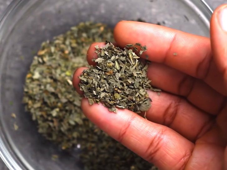 10 Trucos para usar el microondas que se convertirán en un verdadero hallazgo para ti