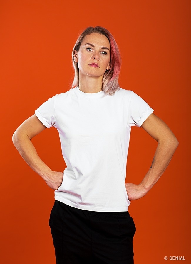 12 poses y gestos que no te favorecen en absoluto