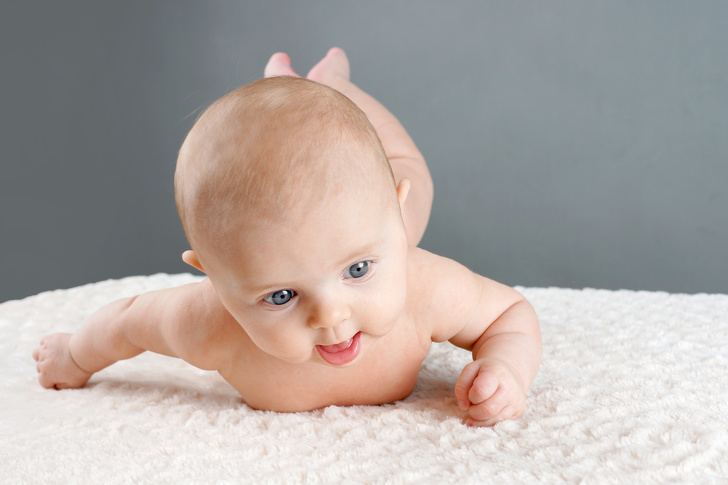 20 Coisas que seu bebê aprenderá a fazer no seu primeiro ano