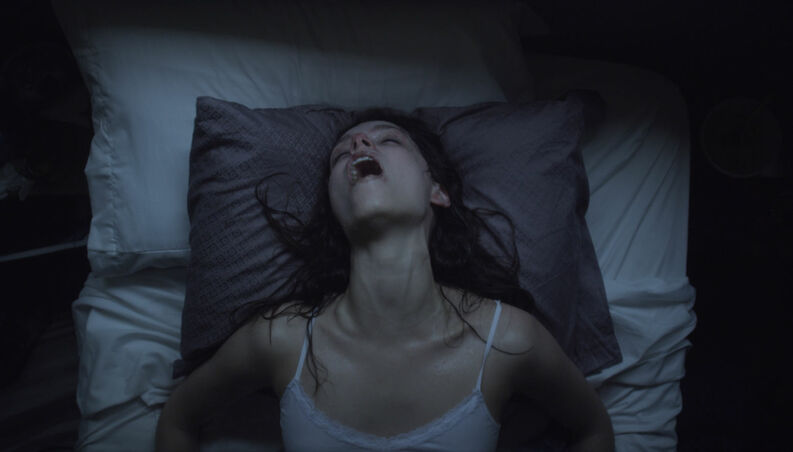 Resultado de imagen de Starry Eyes terror