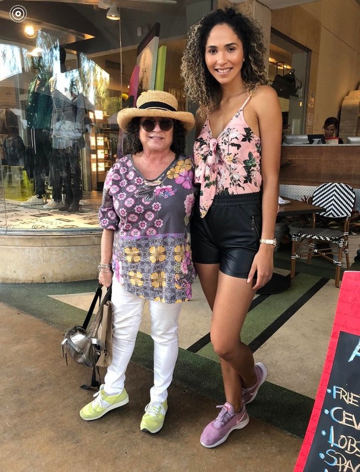 25 Pais tão divertidos que poderiam participar de séries de comédia