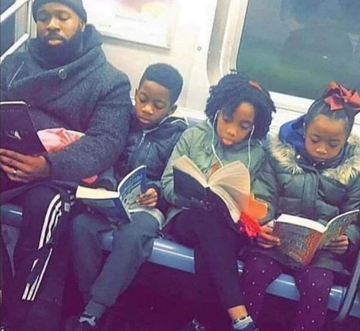 25 Pais tão divertidos que poderiam participar de séries de comédia