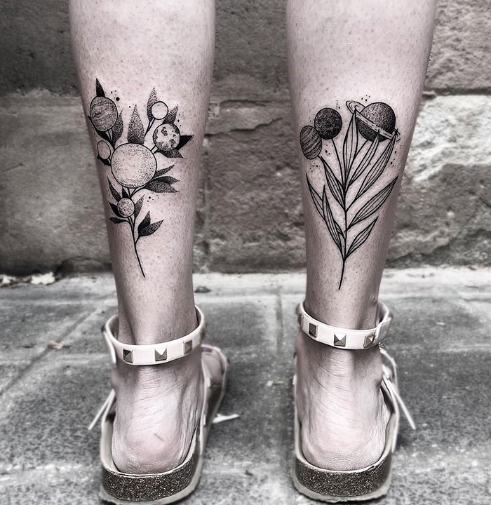 Planet-Flowers On Both Legs Planet-Flowers On Both Legs