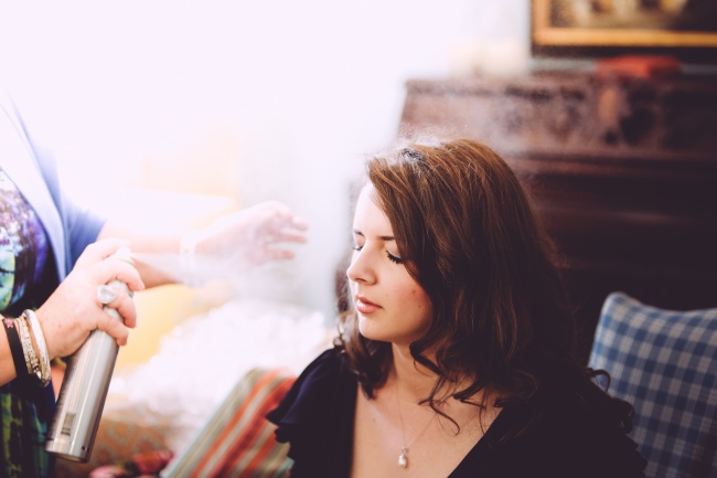 10 Trucos que te permitirán conservar el peinado bajo un gorro