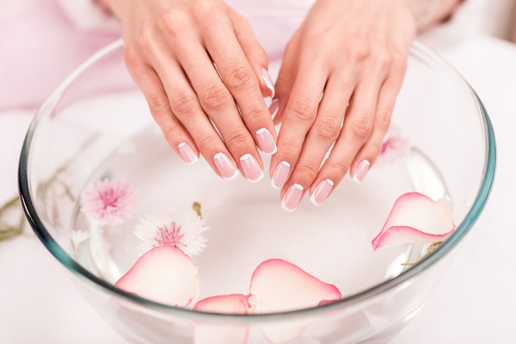 10 Pasos a seguir para conseguir una manicura perfecta en casa