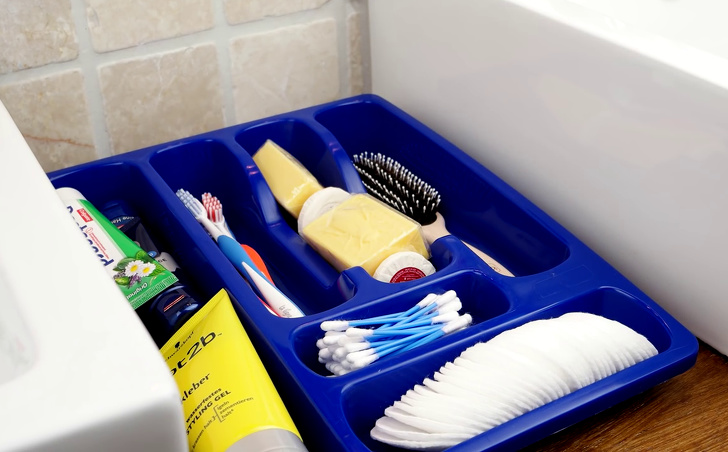 12 Trucos sencillos y eficaces para el cuarto de baño que tienes que probar