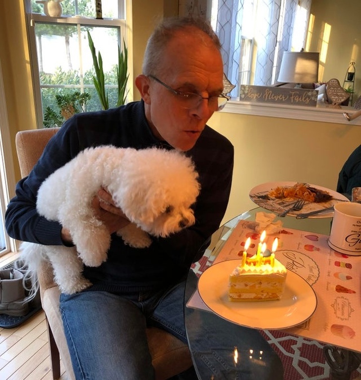 20 People Who Didn’t Want “Those Pets in the House” but Now Can’t Spend a Day Without Them