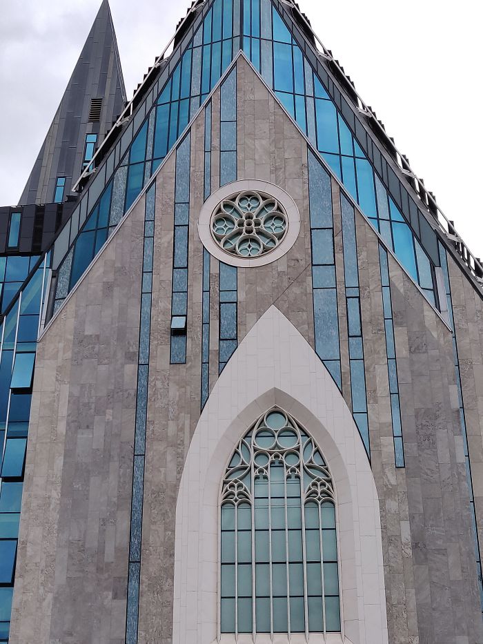 This Building Where Nothing Lines Up This Building Where Nothing Lines Up