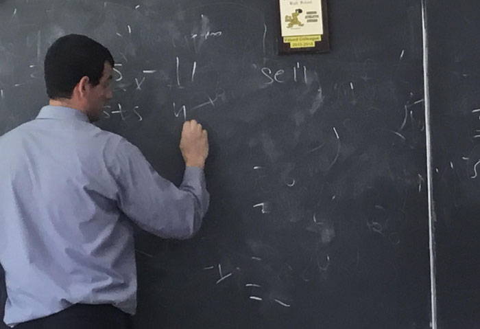 This Teacher Doesn’t Erase The Board Fully And Continues To Use It This Teacher Doesn’t Erase The Board Fully And Continues To Use It