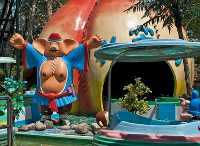 parques-diversao-bizarro-13