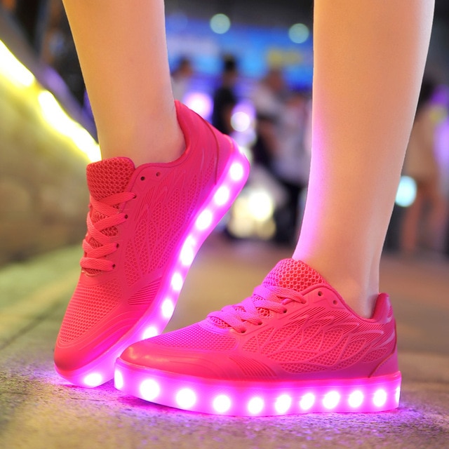 Resultado de imagen de Zapatos neon