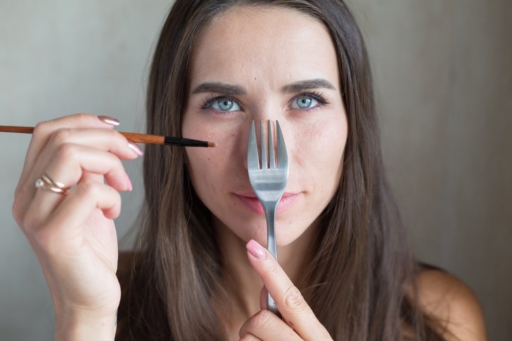 Probé 8 trucos de belleza de Internet y ahora sé cuáles de ellos puedo recomendarles a mis amigas