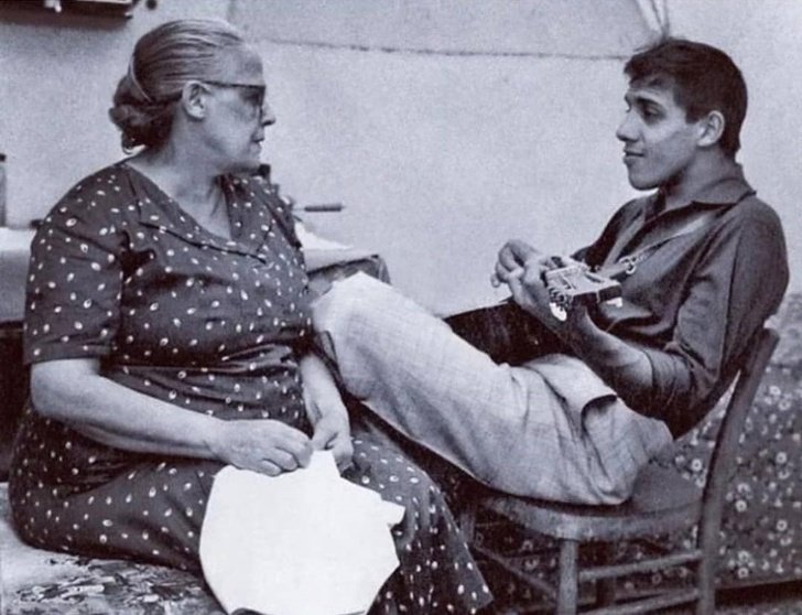 Veja como são as mães de 14 famosos que o público adora