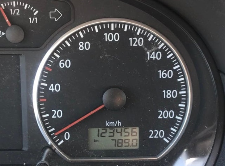 20 One in a Million Photos That Made Us Say, “Bingo!”