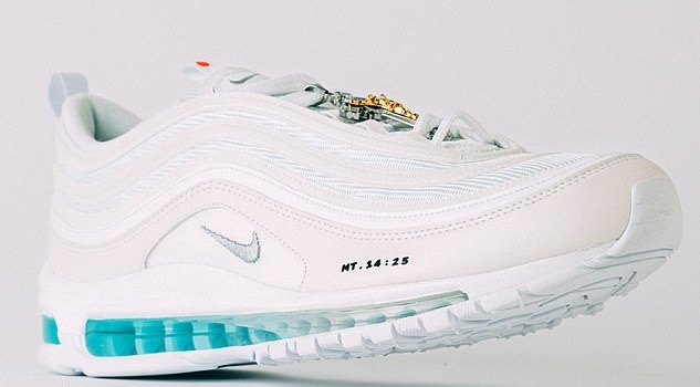 nike holy trainers