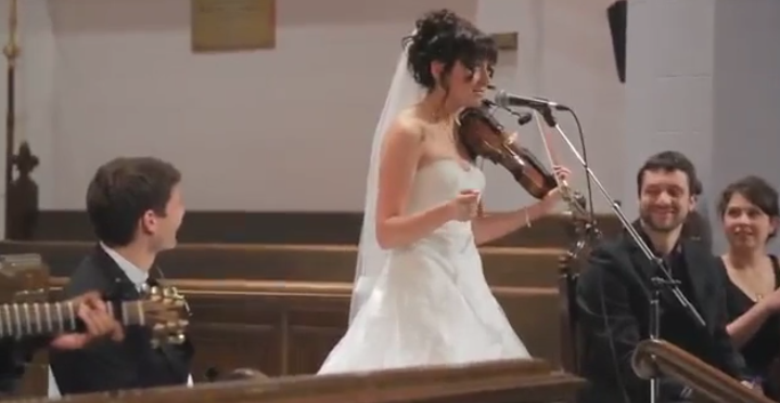 bride sings journey song
