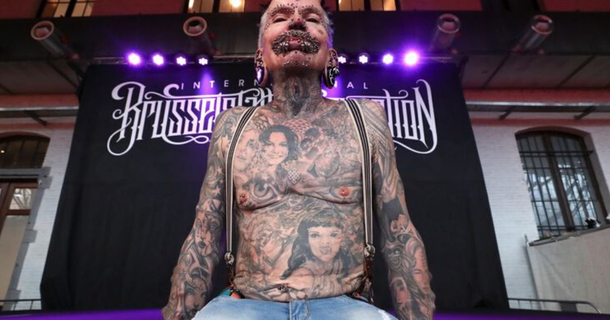 Man Got Horns Implanted In His Forehead And Joined Tattoo Artists And