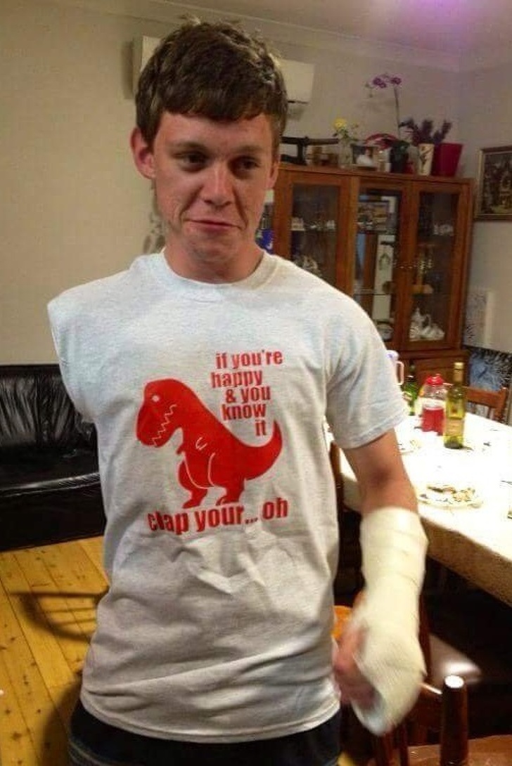 25+ People Who Have Nothing Left but Their Sense of Humor