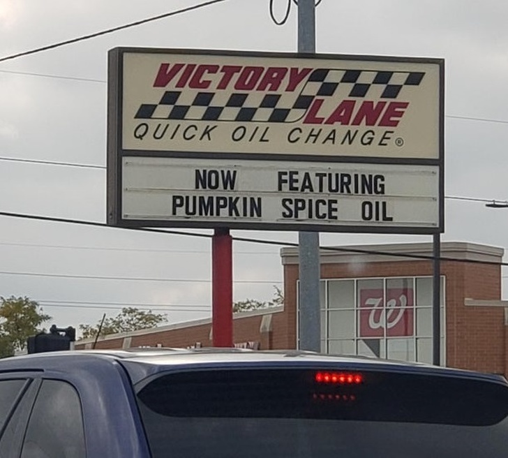 25+ People Who Have Nothing Left but Their Sense of Humor