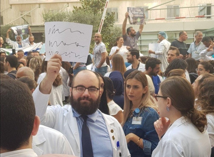 25+ People Who Have Nothing Left but Their Sense of Humor