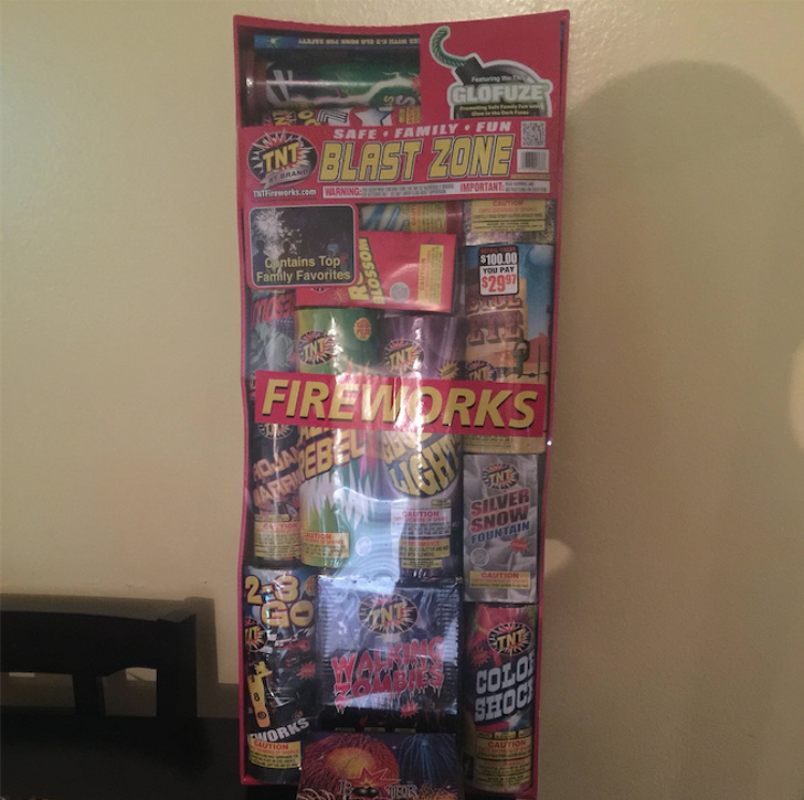 21 Neighbors You’re Lucky Not to Live Next to