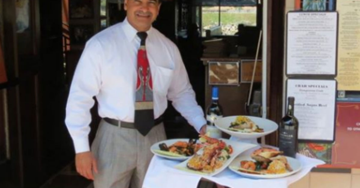 Restaurant Posts Sign That Loud Children Are Not Allowed In The Dining Room