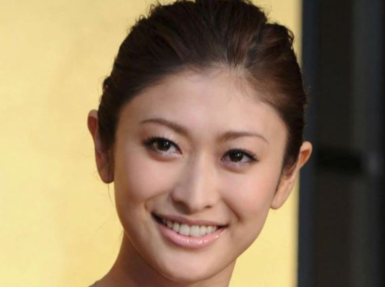 gmqq4uh6guy8aj2b.site