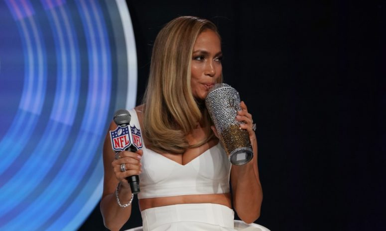 Resultado de imagen de jlo abs super bowl