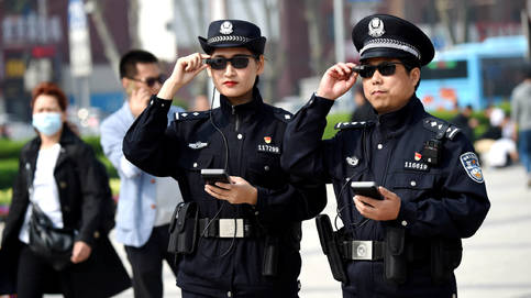 Resultado de imagen de policia china