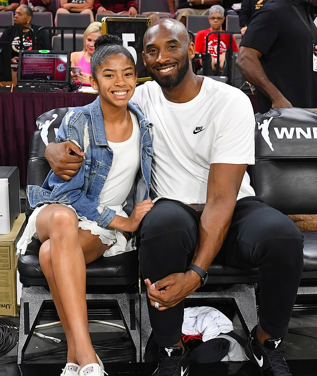 Kobe Bryant’s Elder Daughter Pose With Father And Sister’s Mural 