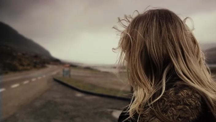 Olvida a su mujer en gasolinera y se da cuenta 100 kilómetros después