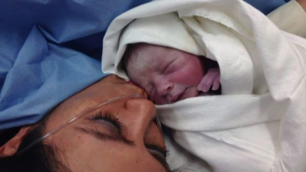 Termina el calvario de la pareja a la que le intercambiaron su ...