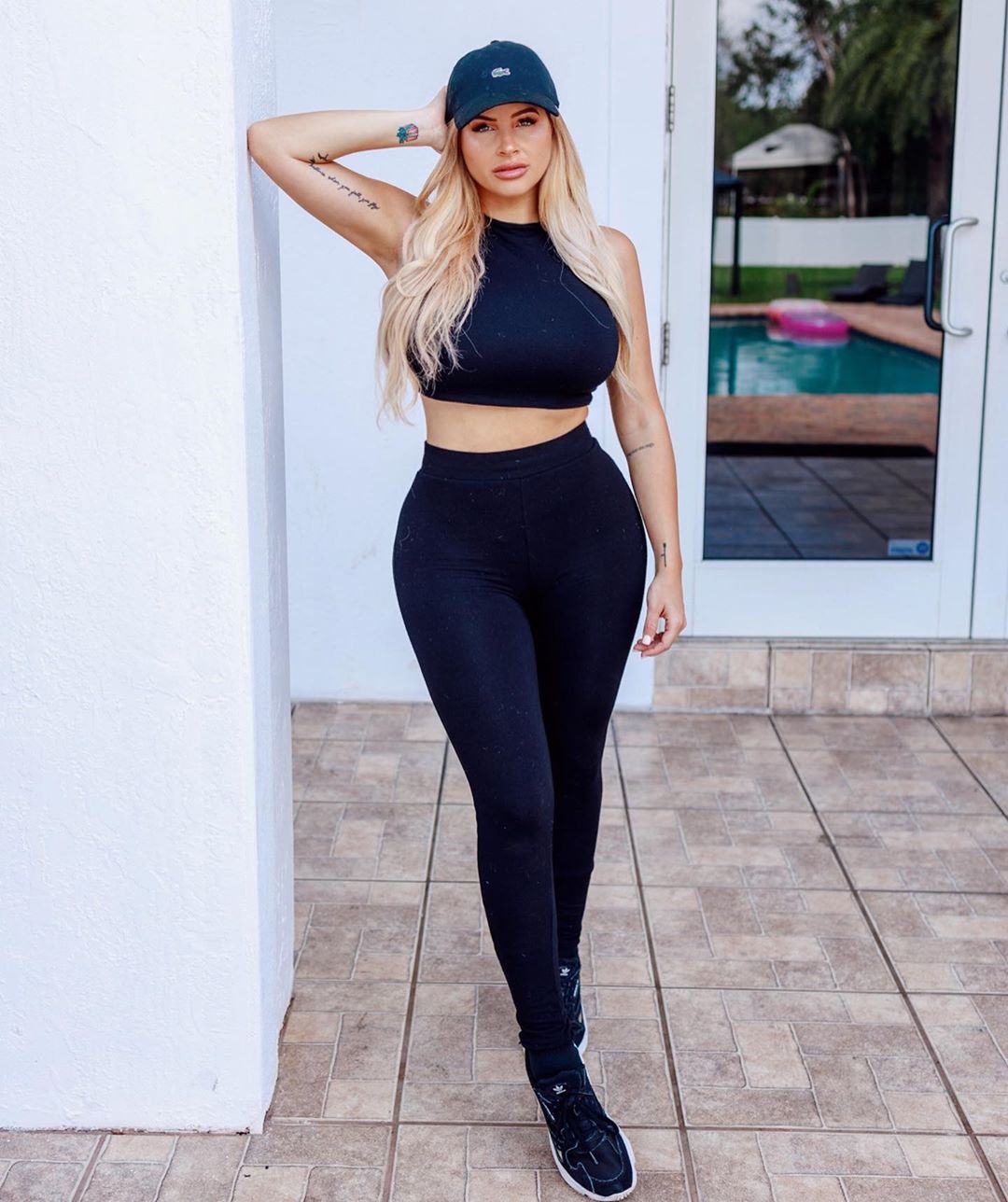 Influencer Accused Tiktok Of Banning Her Posts Because Of Her Curvy Body Small Joys