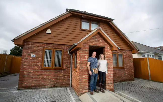 Taking Guidance From YouTube Videos, A Man Built His Own House With ...