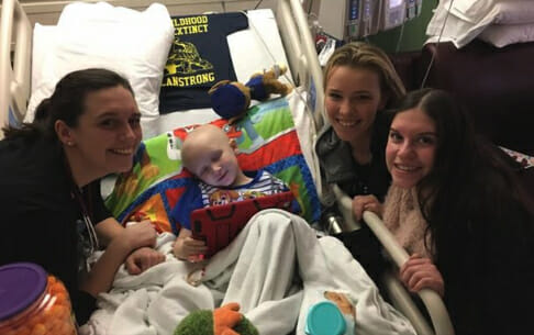 Los últimos minutos de un pequeño con cáncer que siempre tuvo ...