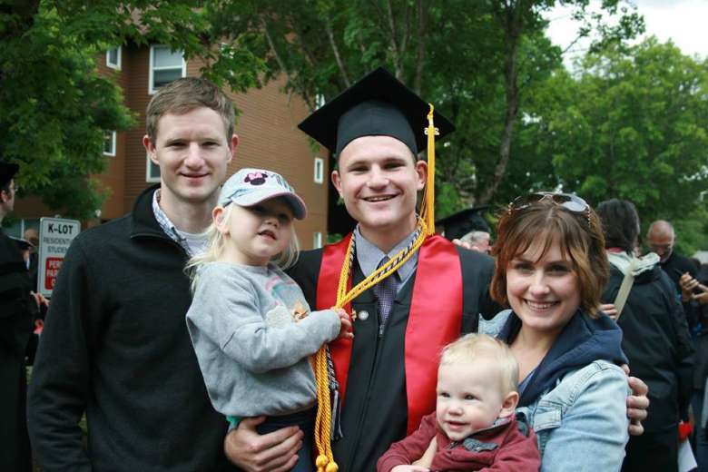 Visitor at Yellowstone National Park dies after falling into ...